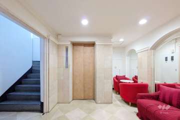 共用のエレベーター