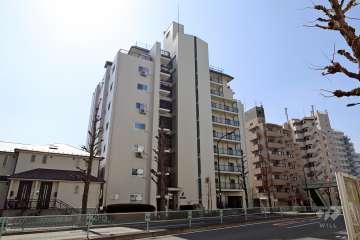 日商岩井第2自由が丘マンションの外観（北東側から）