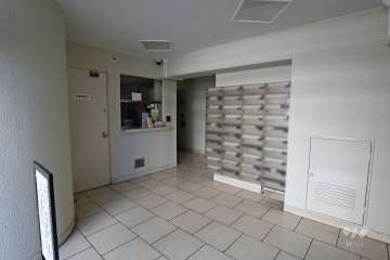 エントランスホール