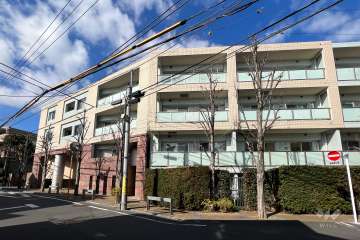 ピアースコード目黒洗足の外観(東側から)