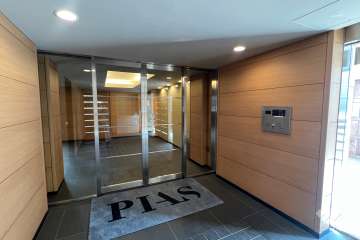 エントランスオートロック付きです。