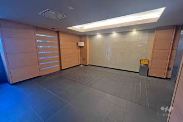 エントランスホール