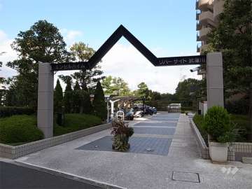 エントランスアプローチ