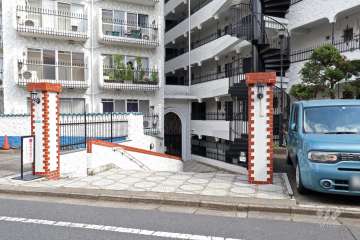 エントランスアプローチ