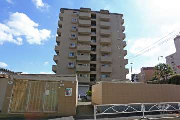 日商岩井碑文谷マンションの外観（北側から）