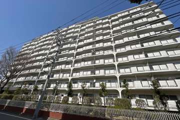 目黒台スカイマンションの外観（南側から）