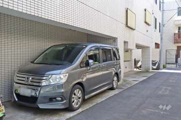 敷地内駐車場（屋外平面式）