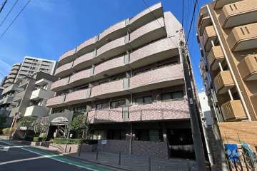 クレッセント目黒2の外観（南東側から）