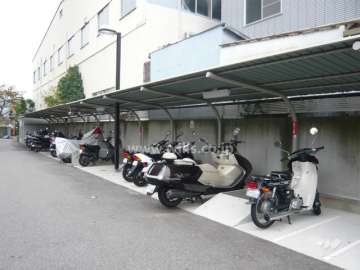 バイク置場