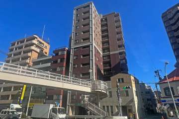 ダイアパレスシェルトワレ目黒の外観(西側から)