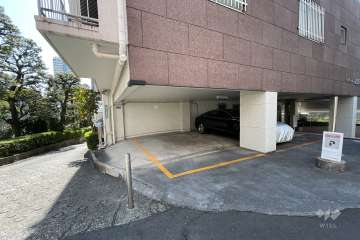 敷地内駐車場（屋内平面式）