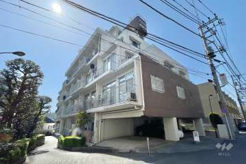 マンション西目黒苑の外観（南東側から）