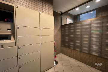 共用ポストと宅配ボックス
