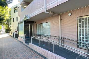 エントランスアプローチ