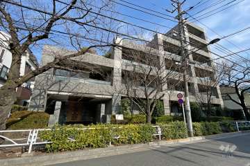 イストワール碑文谷の外観（南東から）