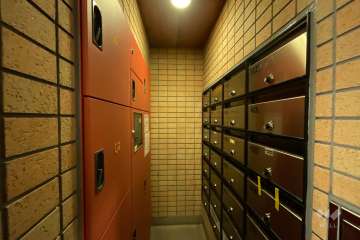 共用ポストと宅配ボックス