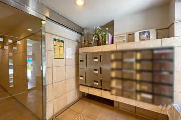 共用ポストと宅配ボックス