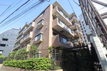 マイキャッスル目黒２の外観（北西側から）