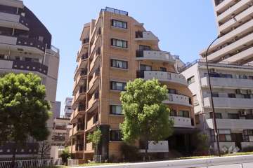 グランドパーク池尻大橋の外観(南東側から)