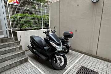 バイク置場