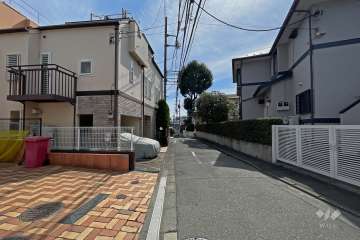 敷地南西側前面道路