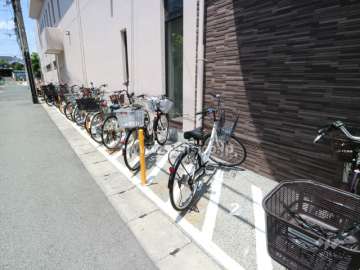 1階の屋外駐輪場