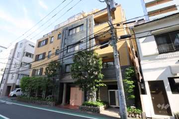 トゥールロワイヤルエルモア目黒の外観(北西側から)