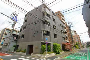 エクセリア都立大の外観（南西側から）