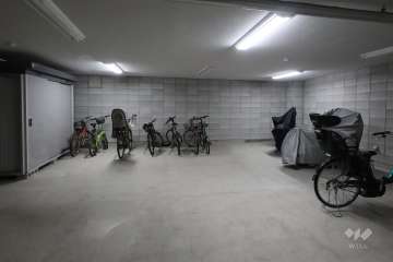 駐輪場、バイク置場