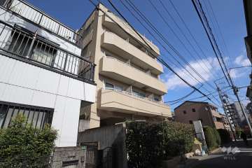 ビオスヴィラ都立大学の外観(南西側から)