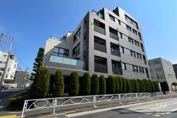 パークハウス目黒学芸大学の外観（北西側から）