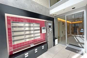 共用ポストと宅配ボックス