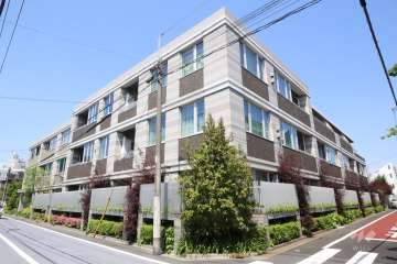 パークホームズ下目黒の外観(南西側から)