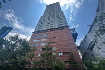 クロスエアタワーの外観(北西側から）