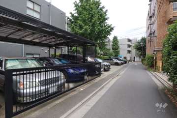 敷地内駐車場（屋外平面式）