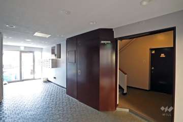 エントランスホール