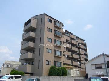 セントラル新伊丹の外観（南西側から）