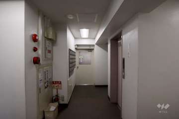 エントランスホール