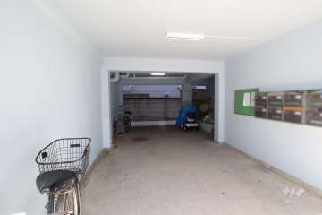 エントランスホール