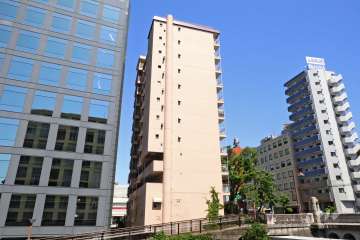 目黒新橋マンションの外観(西側から)