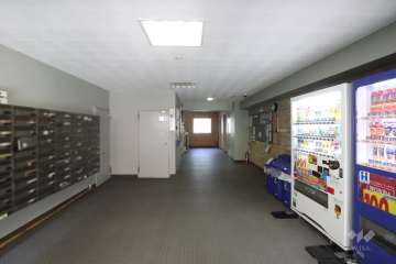 エントランスホール