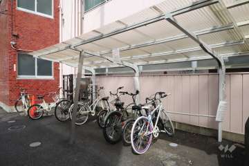 駐輪場（屋根付き）