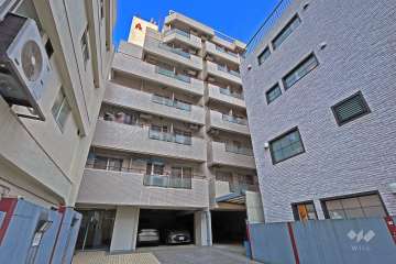 ファーストハウス中目黒の外観（西側から）