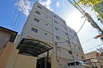 柿の木坂アビタシオンの外観(北東側から)