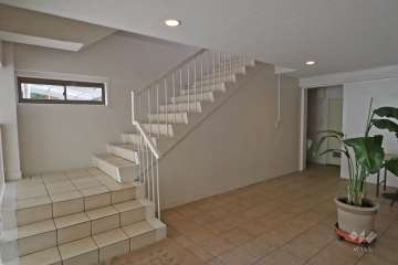 エントランス内