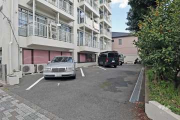 敷地内駐車場（屋外平面式）