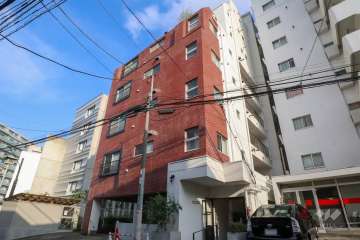 ハイツ第1目黒の外観（西側から）　