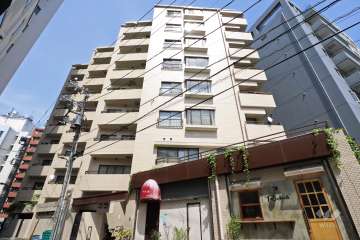 ウィン目黒の外観(南西側から)