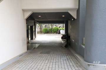 駐輪場とバイク置場