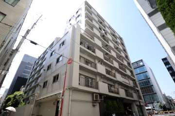 トーア青葉台マンションの外観(北側から)